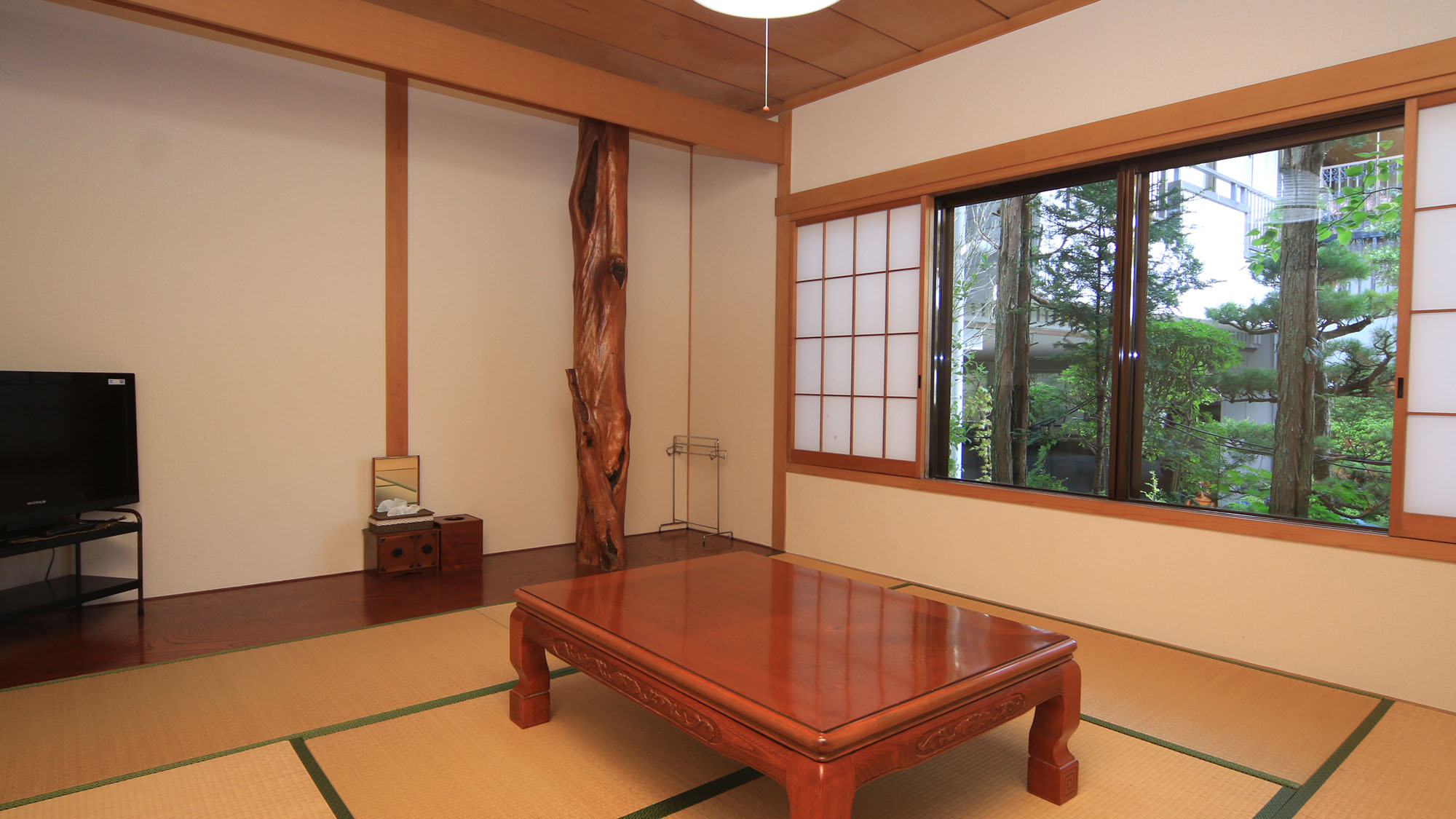 和室【2～4名】*