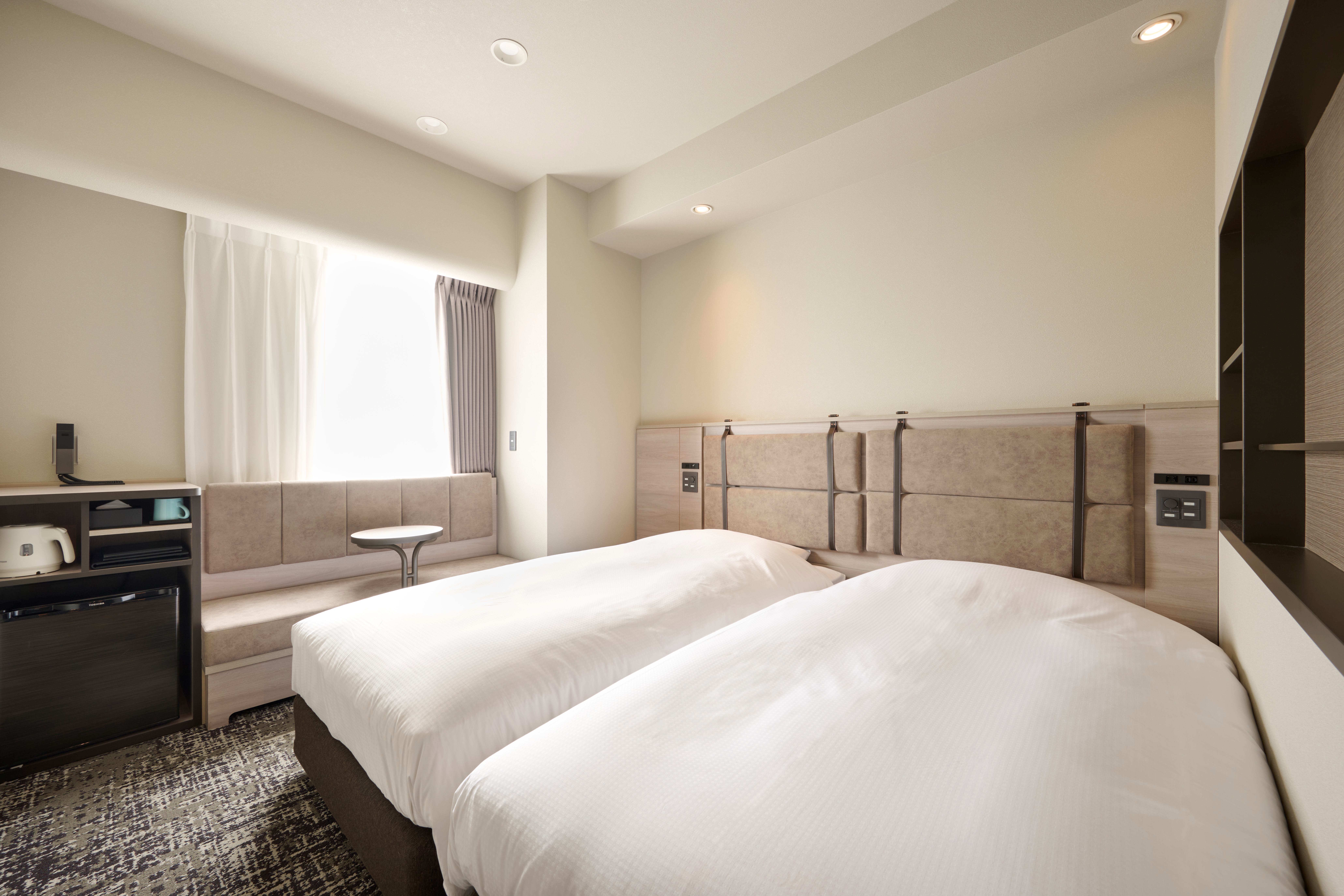 ハリウッドツイン(15㎡ / 100cmサイズベッド)