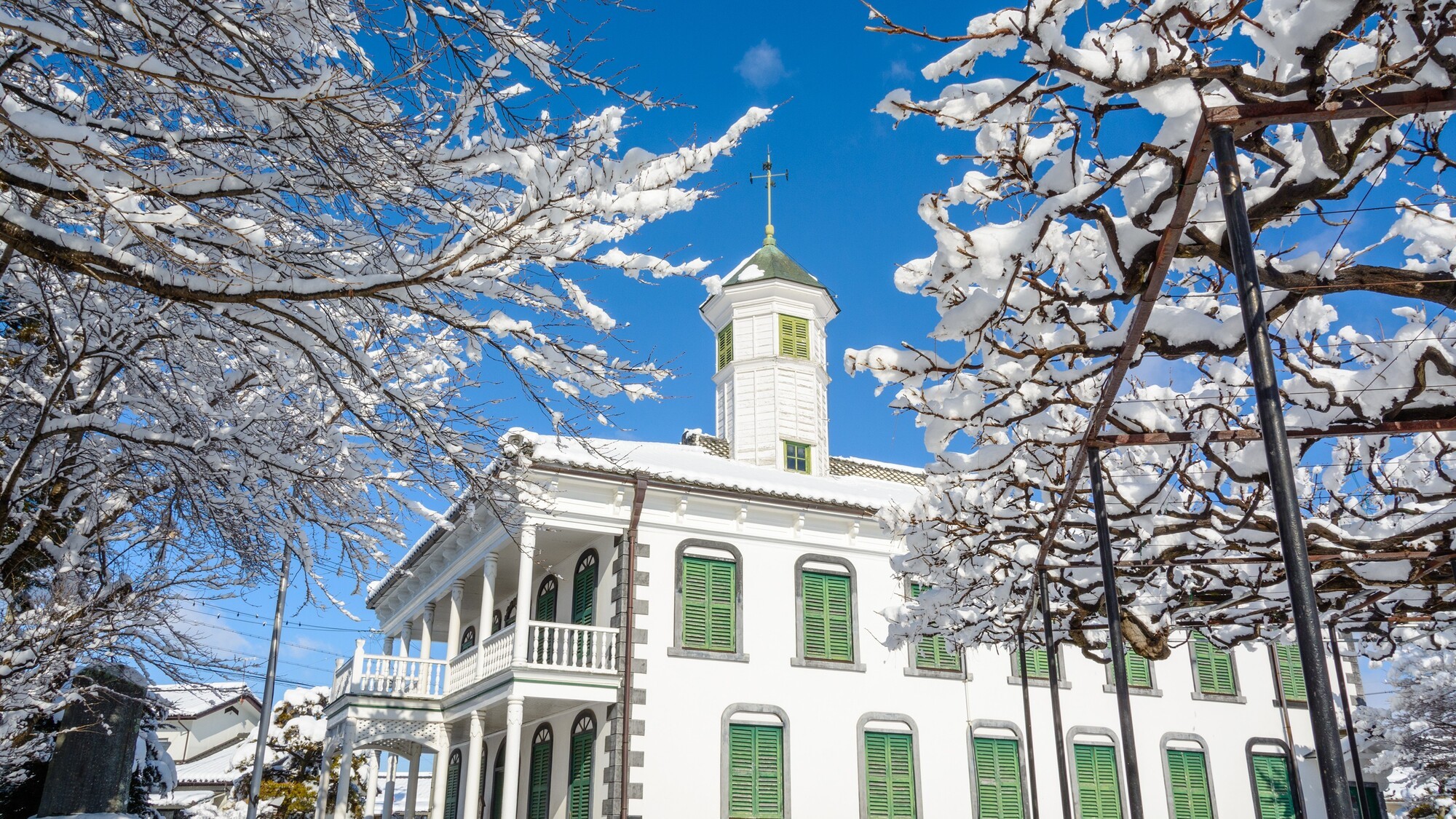 旧中込中学　車で約15分