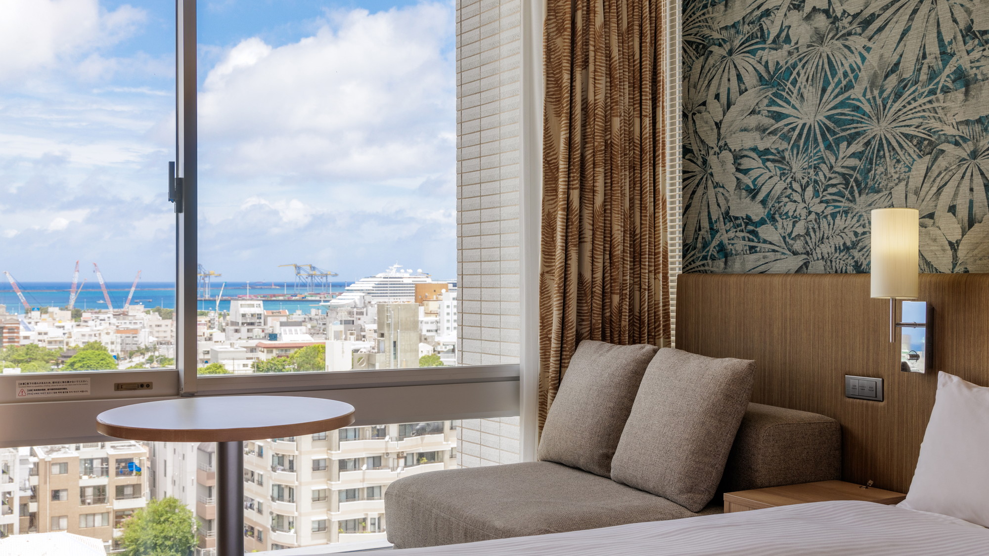 ダブルルーム17.6㎡（ベッド幅150㎝）