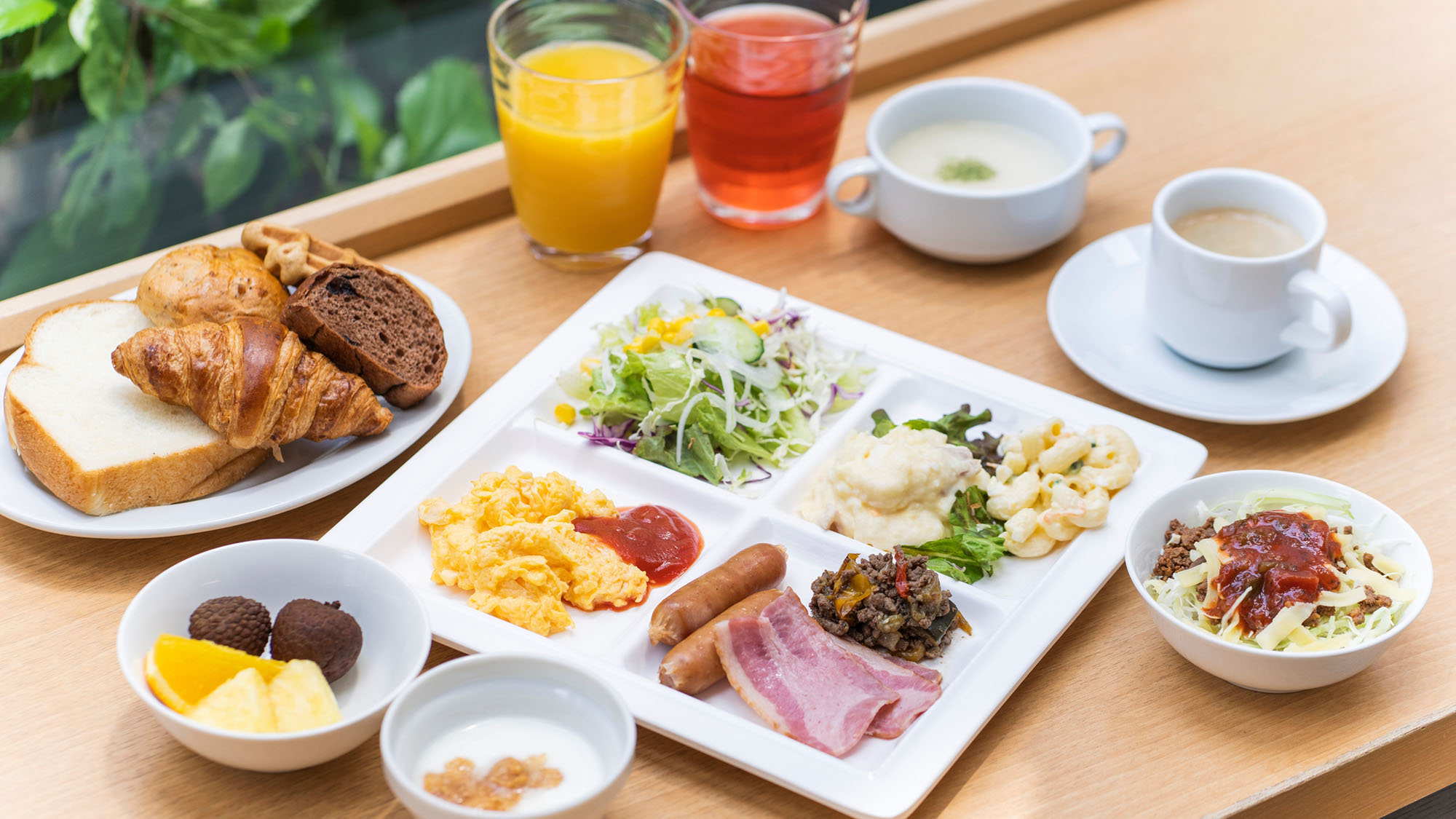 朝食バイキング　盛付例