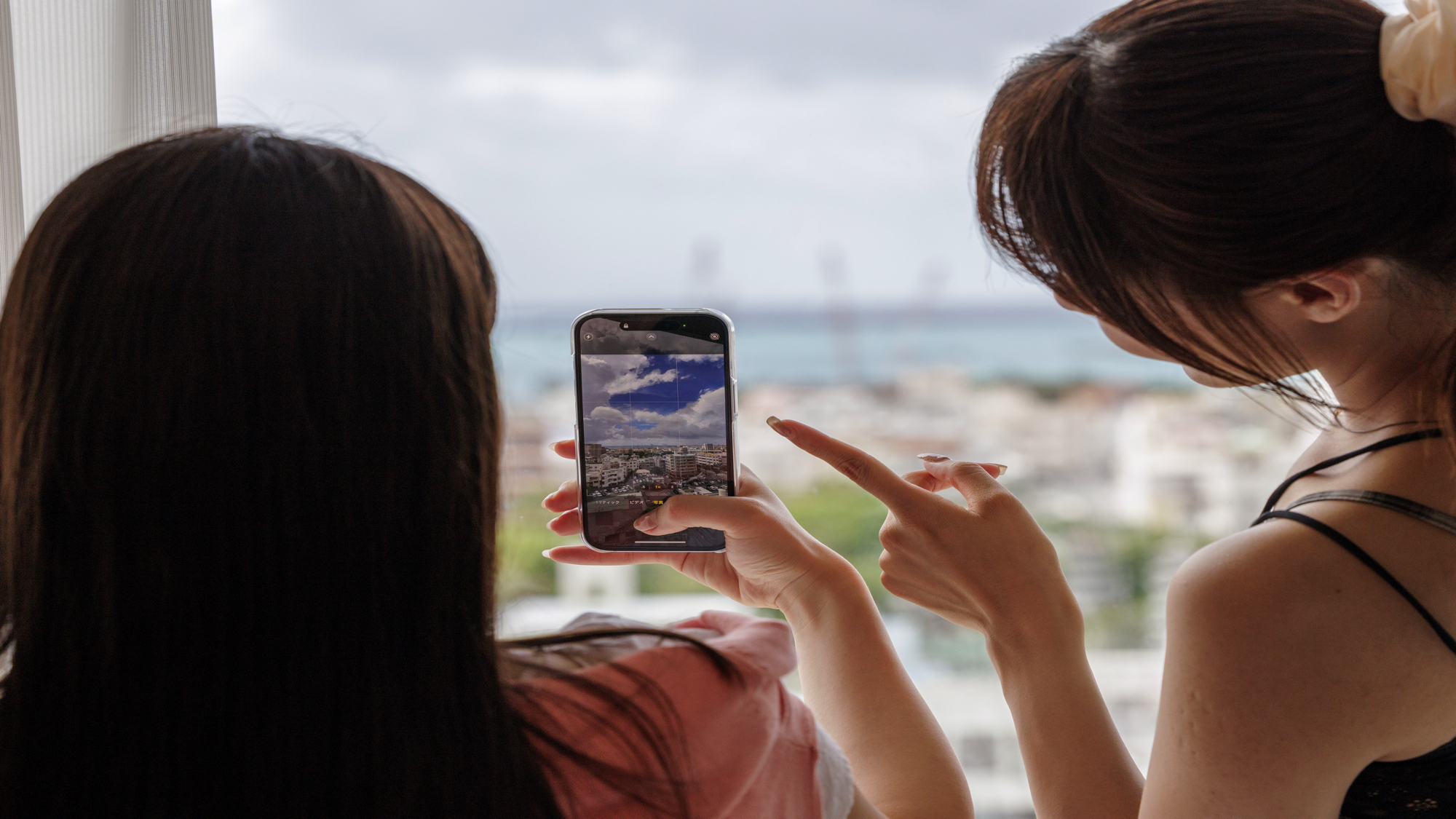 当ホテルから眺める那覇の景色は、南国気分を満喫するには最適です