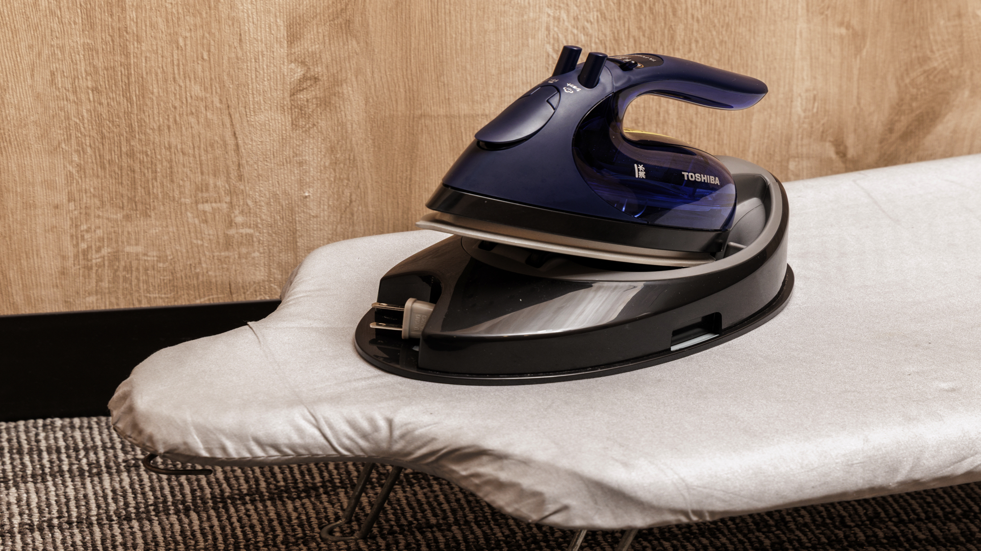 【貸出備品】アイロンセット