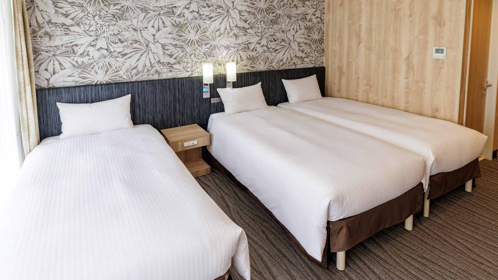 トリプルルーム25.4㎡（ベッド幅90㎝&times;3台）