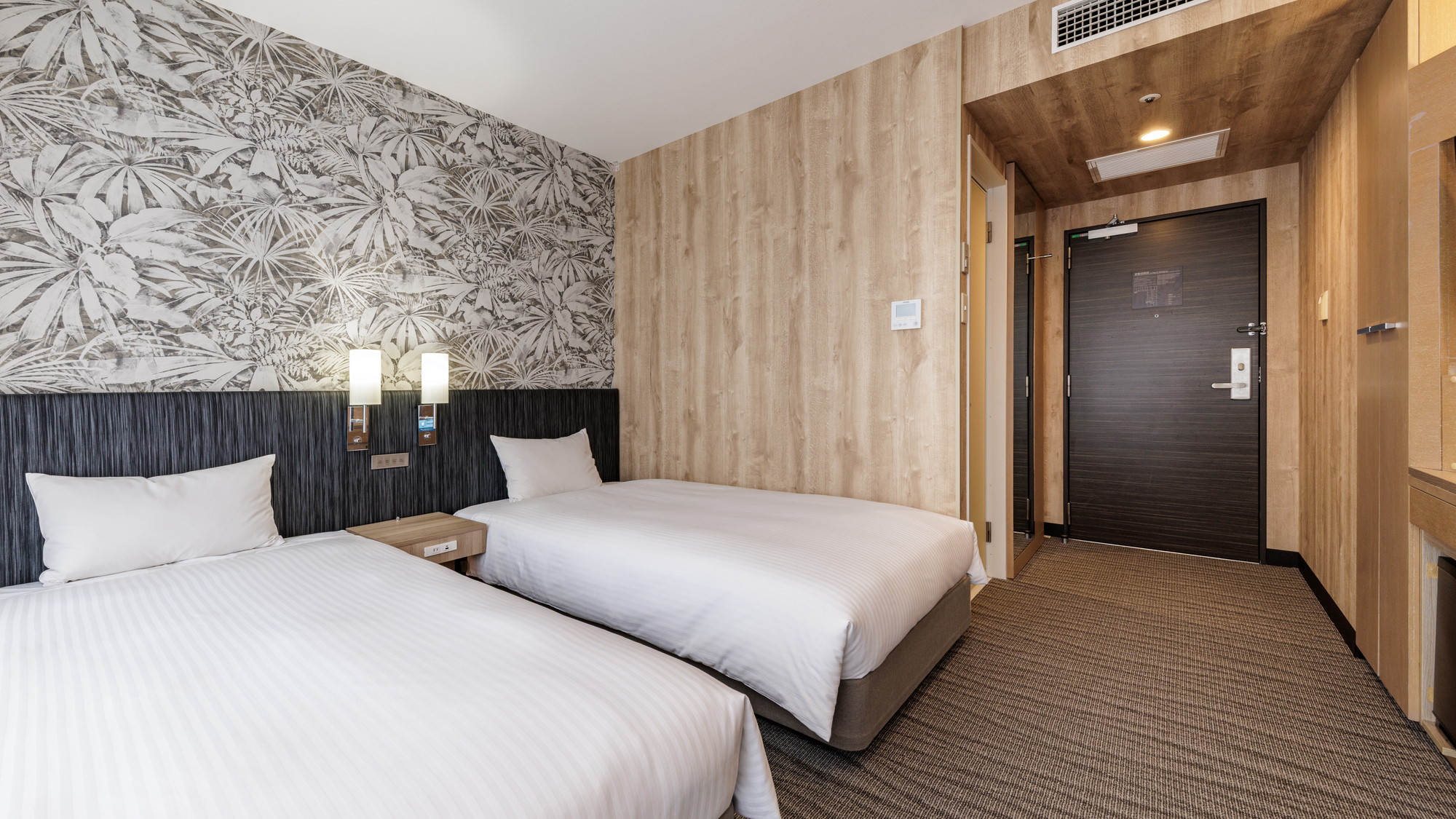 スタンダードツインルーム18.8㎡（ベッド幅110㎝）