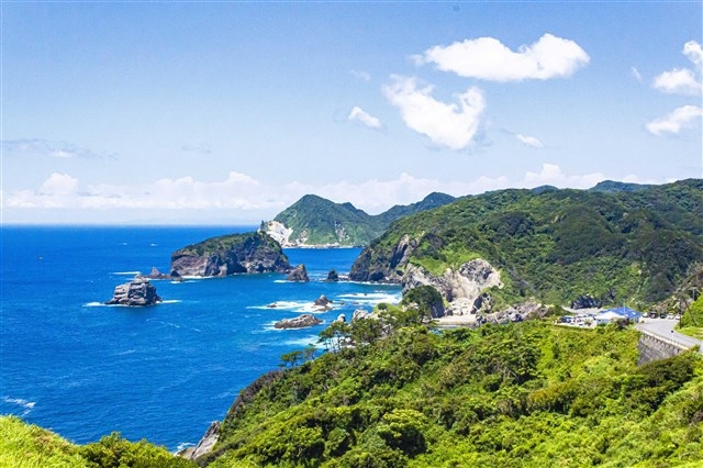 【 夏季★連泊限定15％OFF 】2泊以上お得！＜素泊まり＞町営温泉無料券付