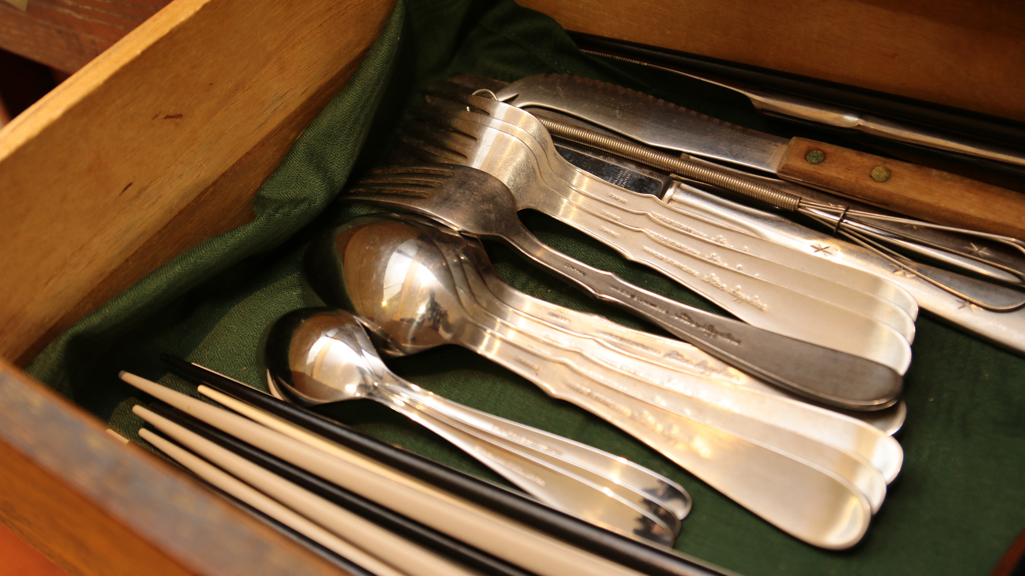 離れ_スプーン、フォーク等_カトラリー類もご用意あります*