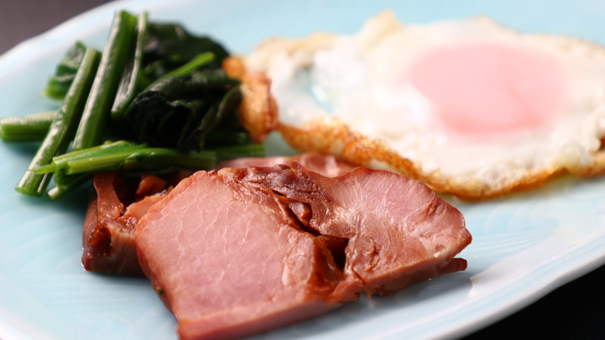 朝食_目玉焼きなど*