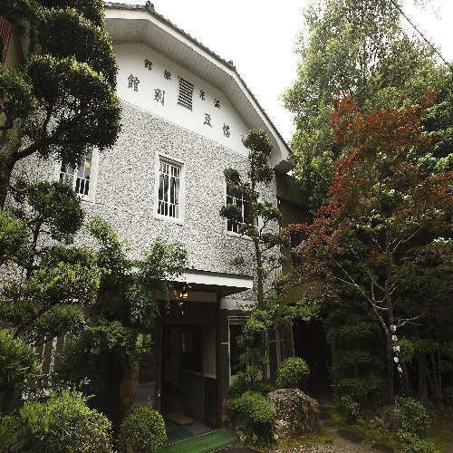 Good old Japanese inn = Hazu Annex =