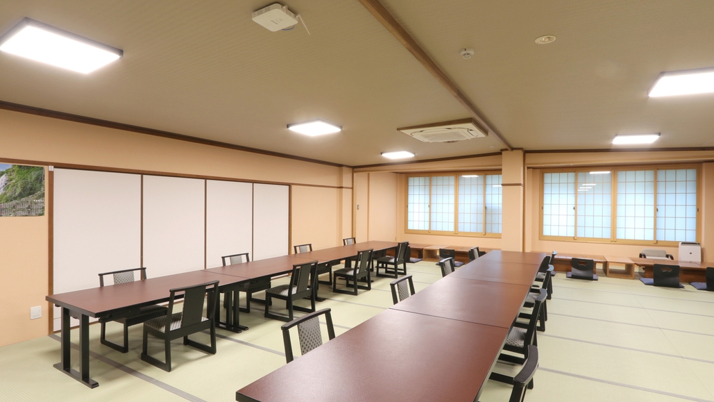 【平日限定9900円〜】ボリューム満点おまかせ鍋！