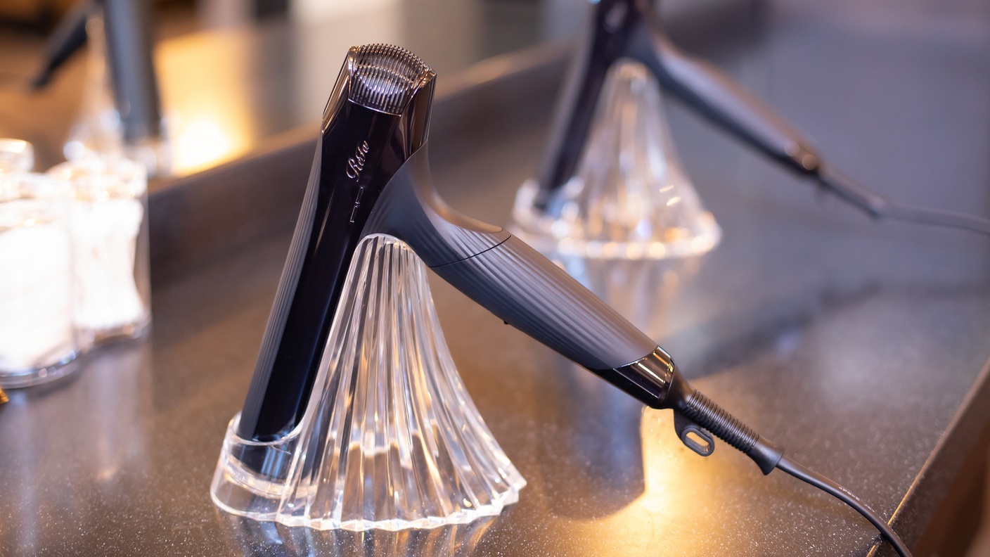 【素泊】諏訪湖畔に佇む癒しの宿。自家源泉を愉しみつつリーズナブルに