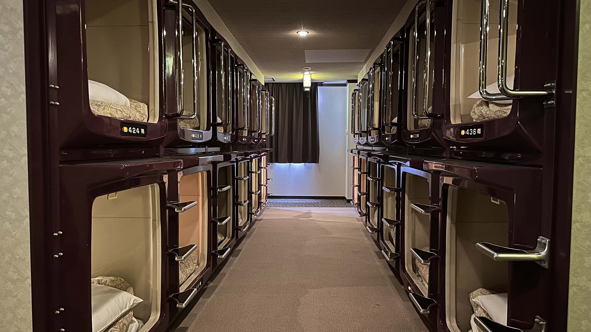 ・【カプセルルーム】サウナや大浴場で汗を流した後は、ゆっくりお休みください