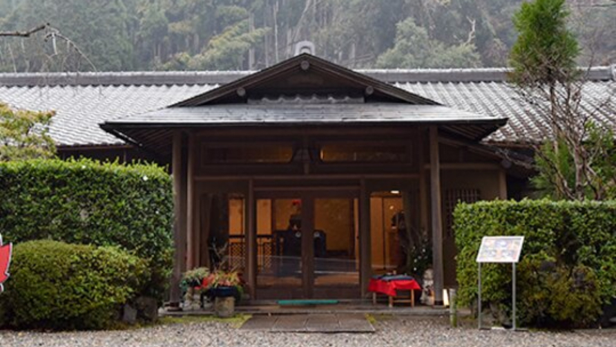 【牛しゃぶ鍋】特選和牛を牛しゃぶ鍋で〜個室食〜貸切風呂でのんびりとしたひと時を。