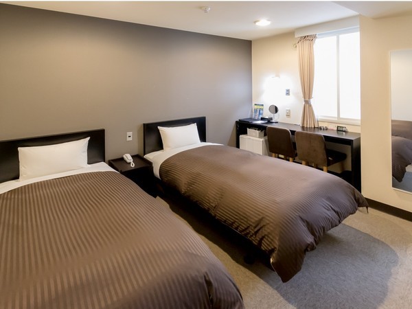 Smoking Twin Room