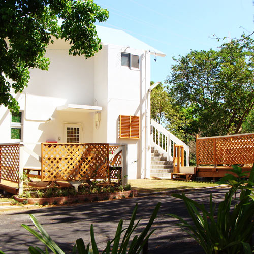 ヒルズ美ら海 外観