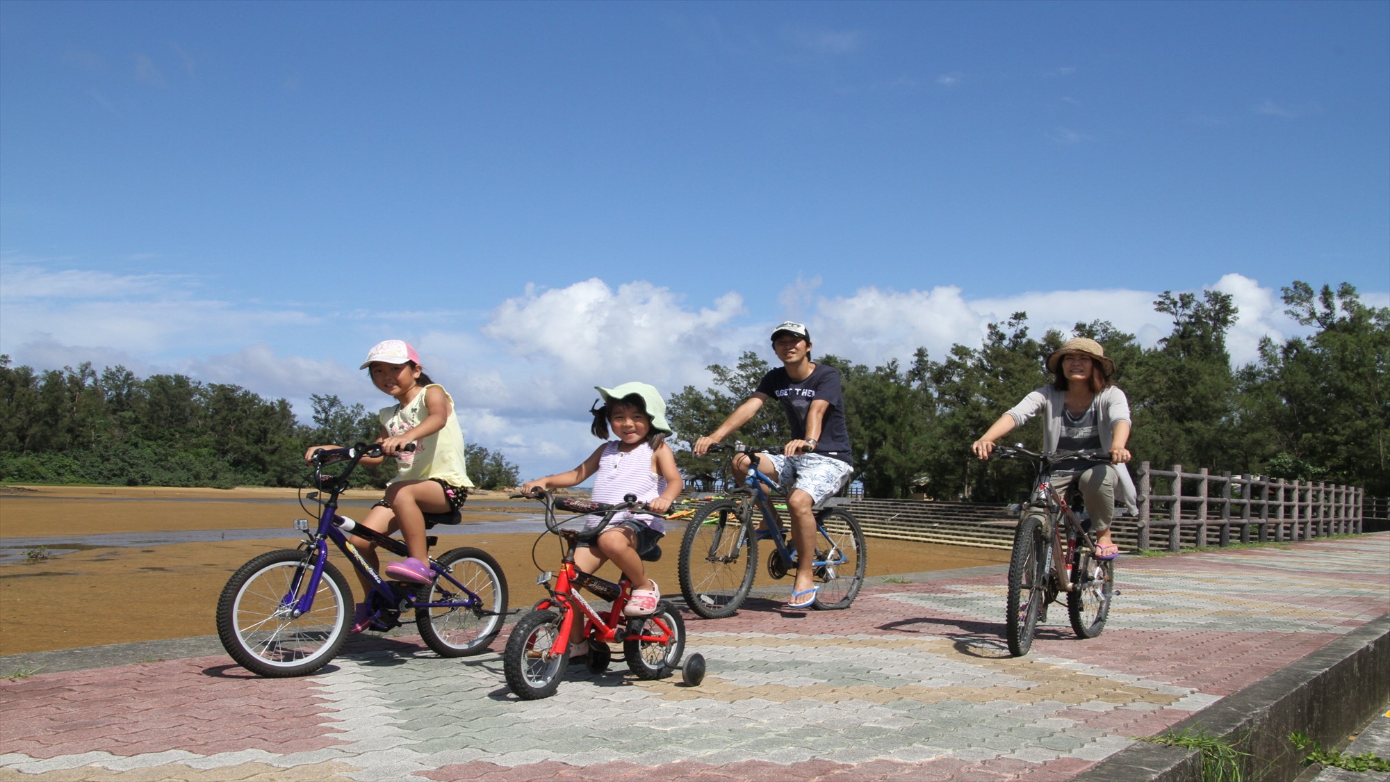 自転車をレンタルして親子でサイクリングしてみませんか？