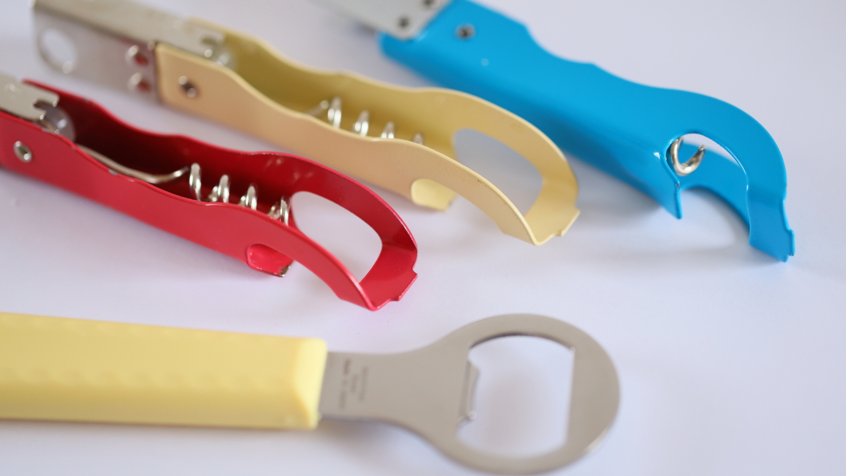 貸出用缶切り・栓抜き