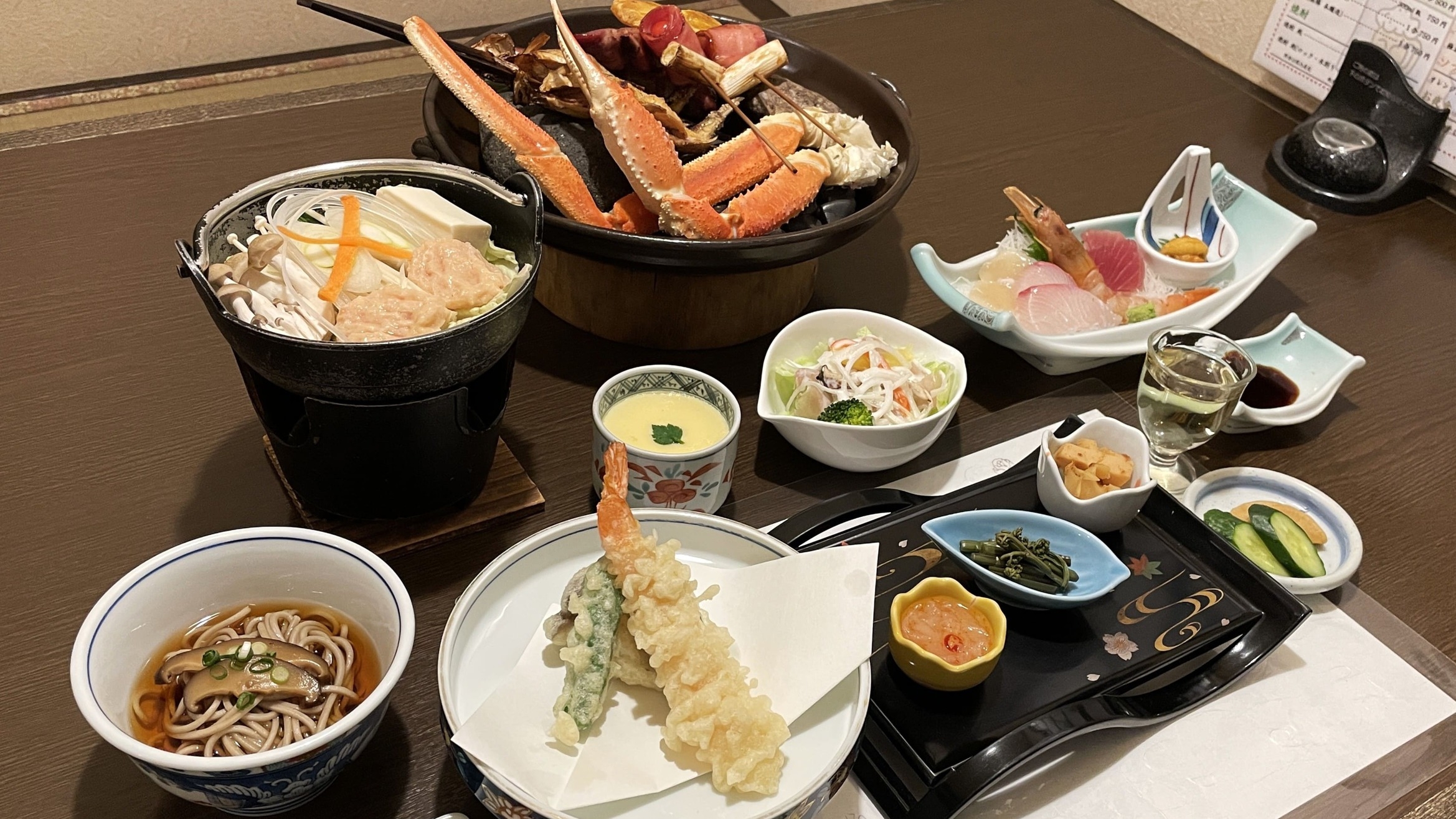◆【50歳以上限定】＼50歳からの大人旅／当館一番人気の＜まんきつ膳＞に舌鼓♪【夕朝食付】