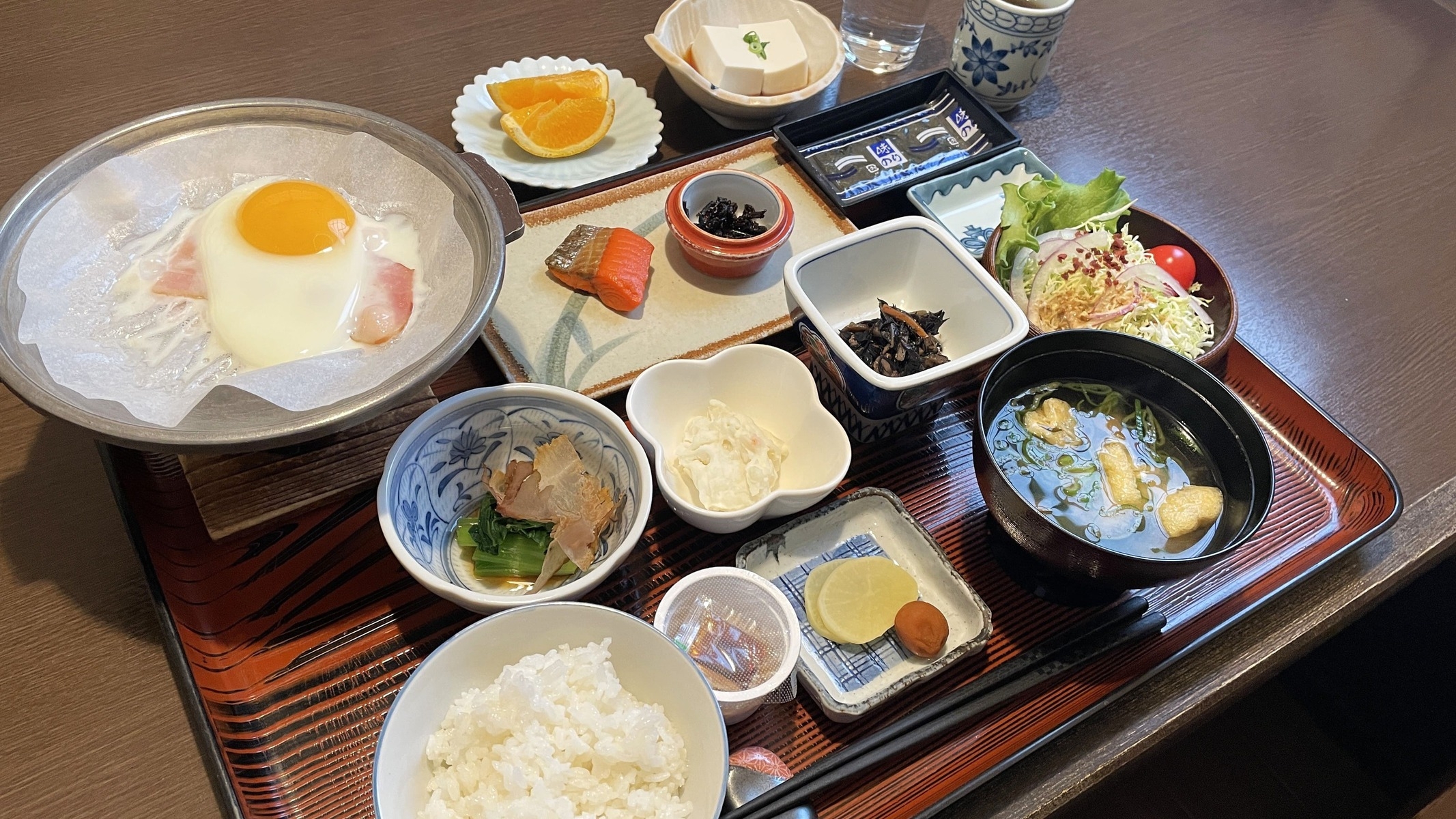 ◆【さき楽28】一番人気！香ばしい焼き蟹・スペアリブ・川魚の囲炉裏焼きの＜まんきつ膳＞【夕朝食付】