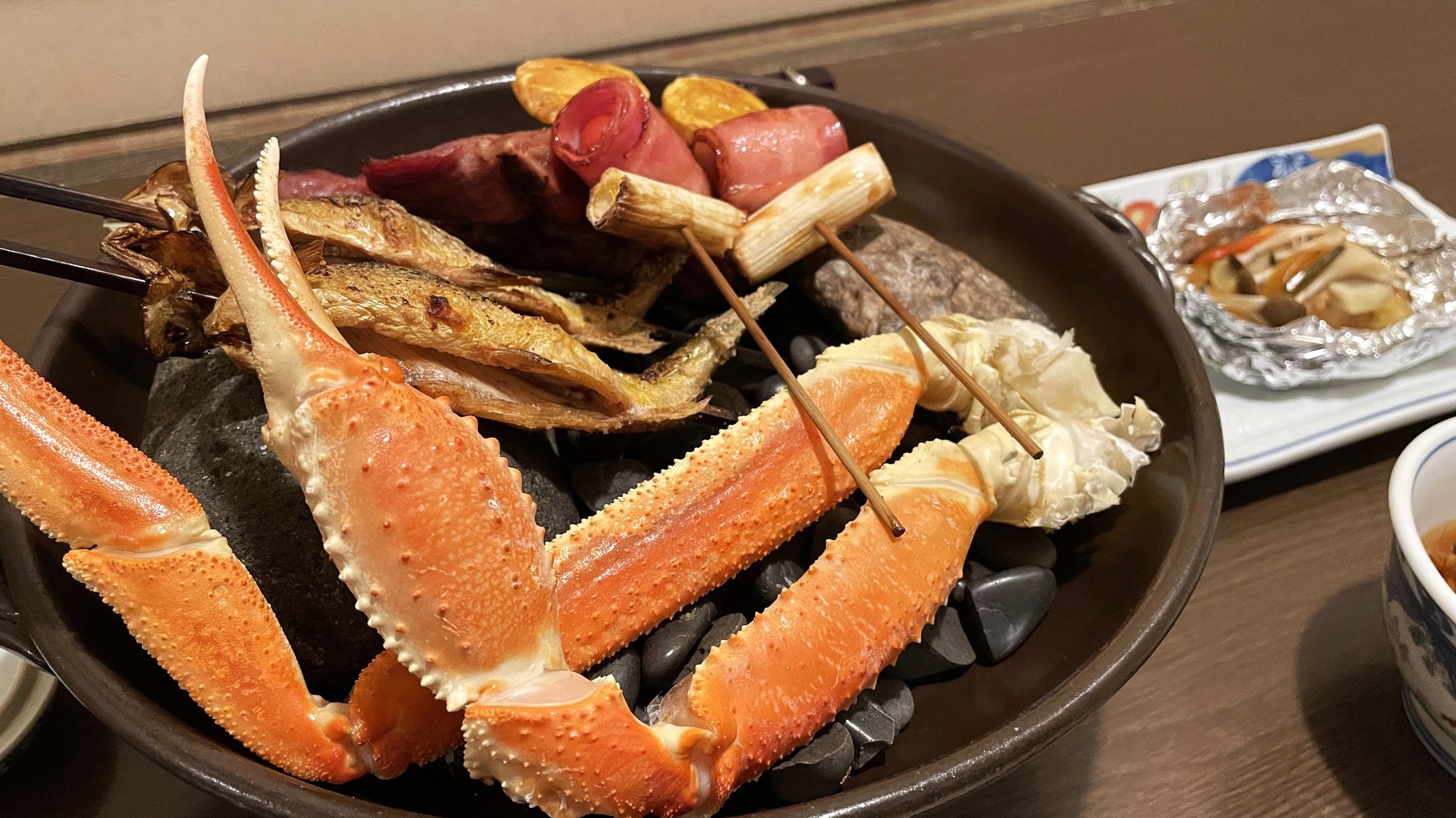 ◆【記念日プラン】特別な日を素敵に彩るアニバーサリープラン☆ワンドリンク付＜まんきつ膳＞【夕朝食付】