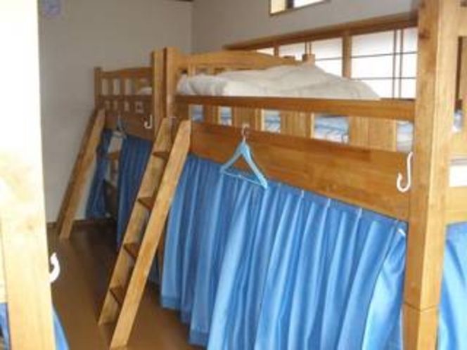 Mix Dorm Room "A" Bunk Beds 10 Guests