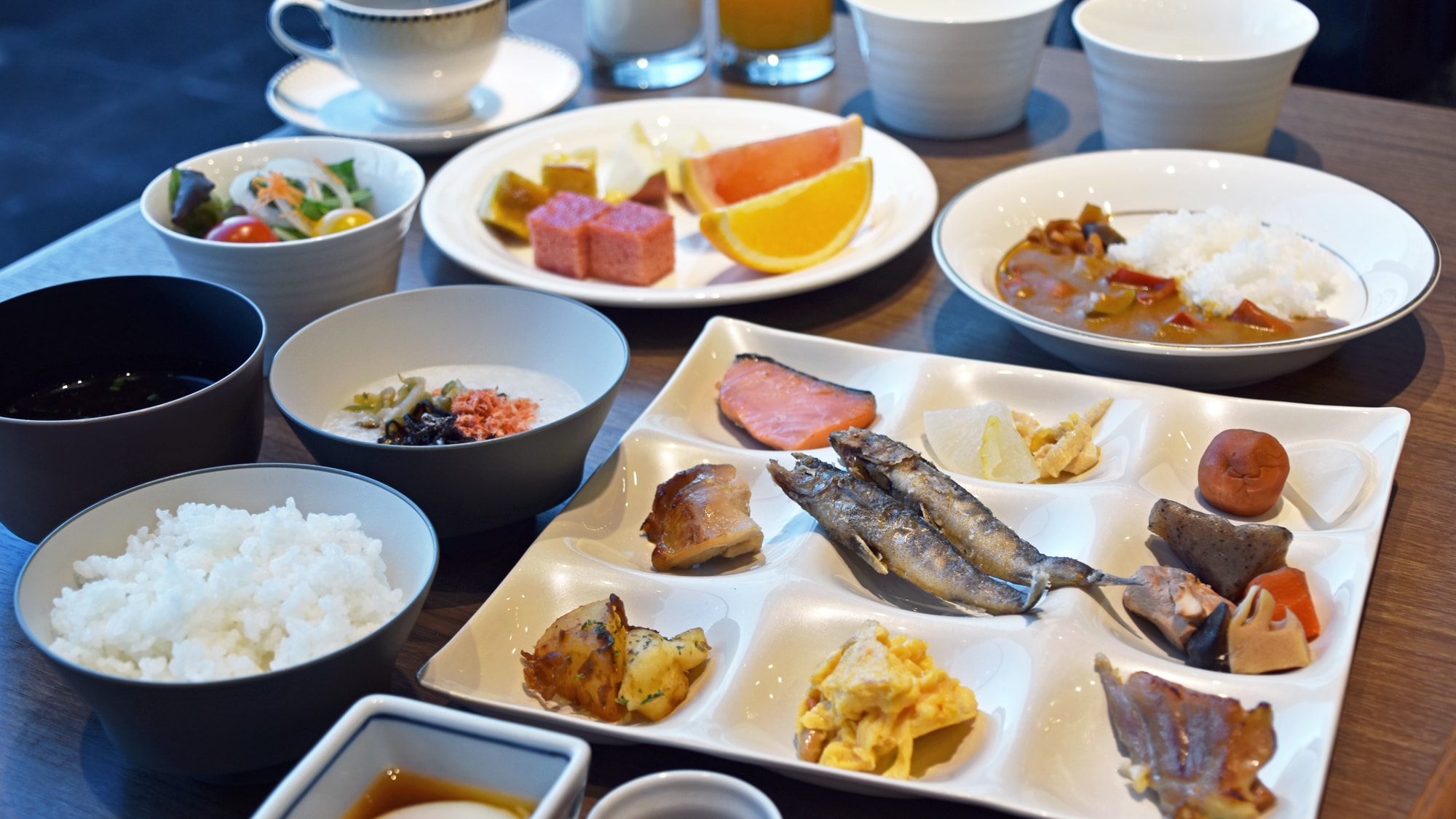 【朝食】豊富なメニューを取り揃えたモーニングブッフェ（和食一例）※6：30～9：30（9：00L.O