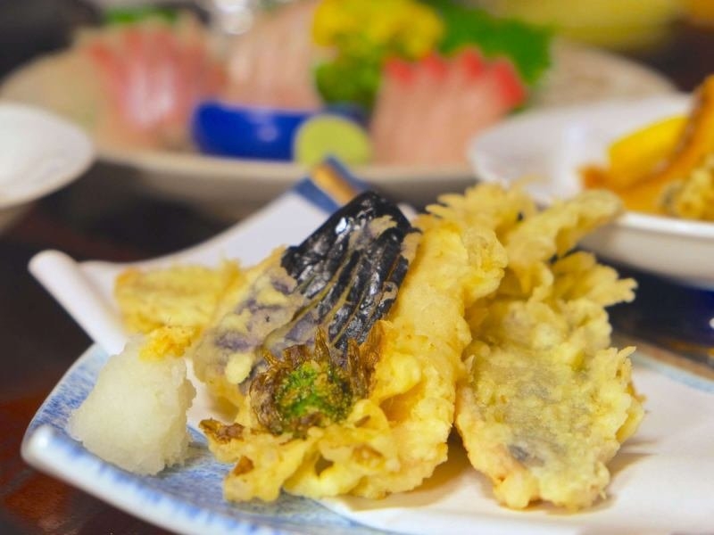 【ライト×お部屋食】季節の味を気軽に楽しむ｜源泉掛け流しの貸切風呂＜一泊二食＞