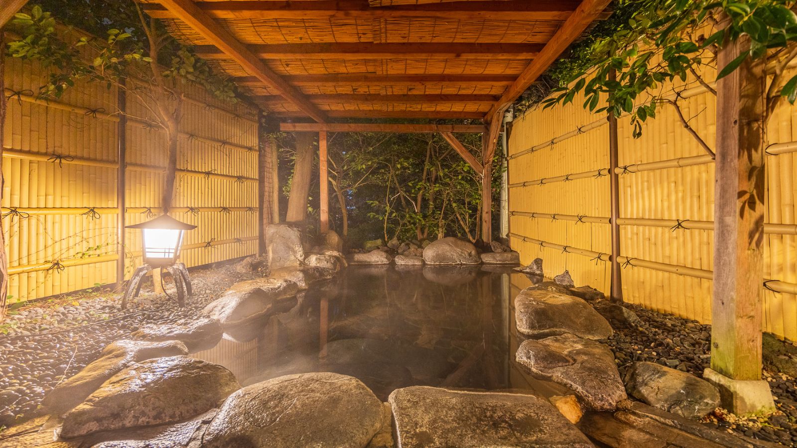 【露天風呂】涼風の湯