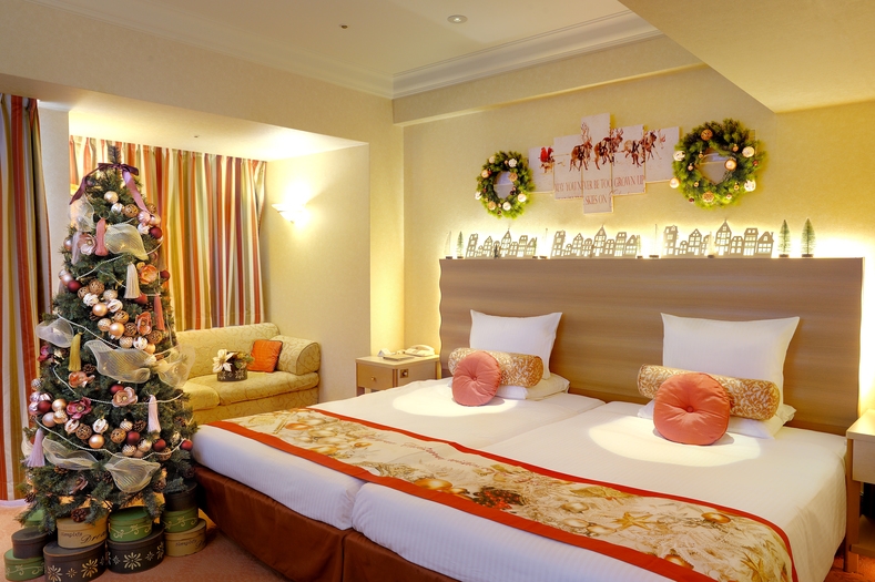 【室数限定】【バルコニー眺望確約】トゥインクルビュークリスマスルーム★スイーツ付き（朝食付き）