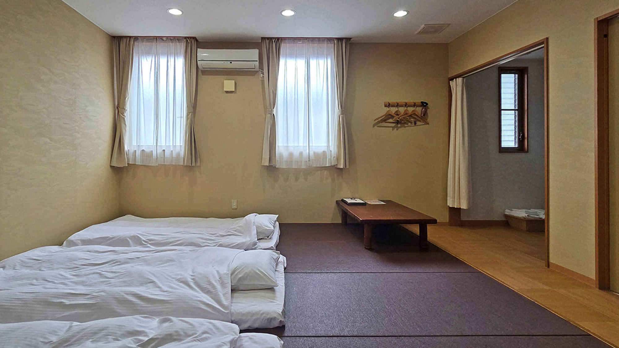 【和室／広々15畳】　グループ旅行にもおすすめの広々空間♪