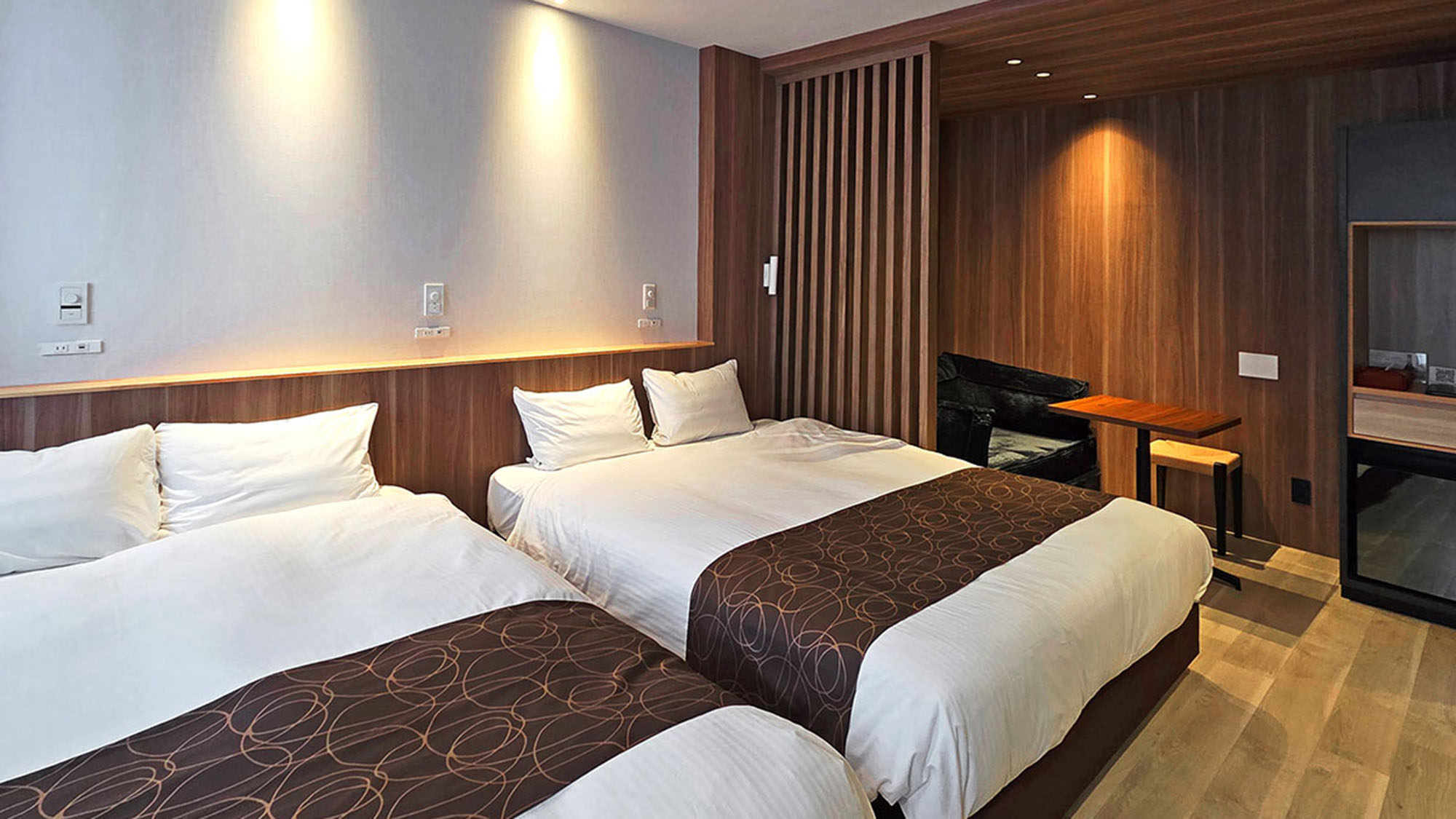 26年リニューアル■檜風呂温泉付■和モダンツイン／33平米