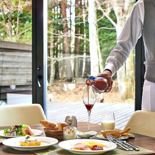 【フォレストヴィレッジ】ホテル自慢の朝食付｜選べる地卵料理＆フレンチトーストのオーダーブッフェ