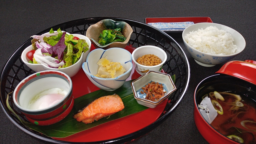 【朝食付き】きらめく日本海を望むレストランで地元産コシヒカリの和朝食を♪1泊朝食のみプラン