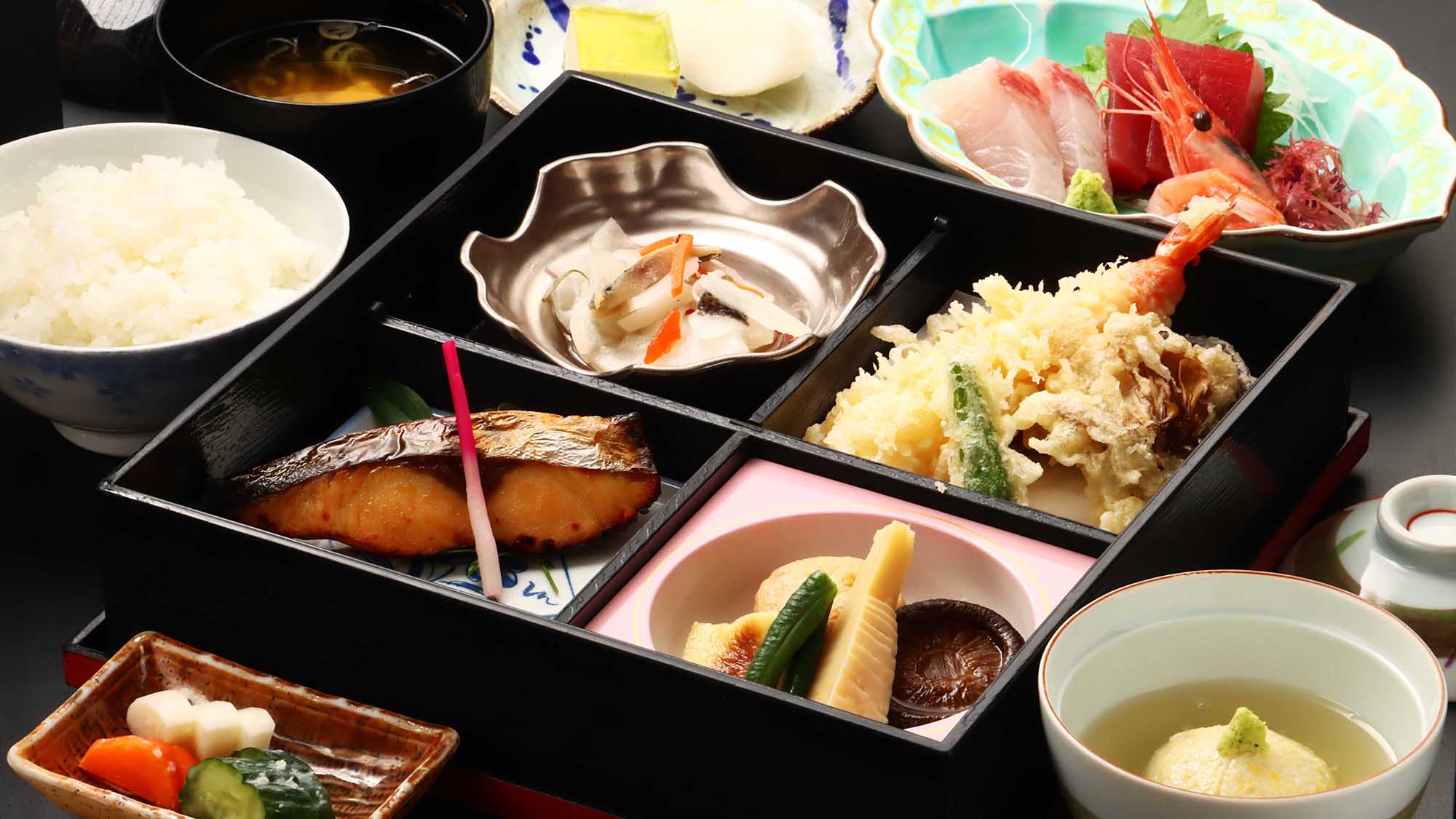 【夕食】松花堂弁当一例