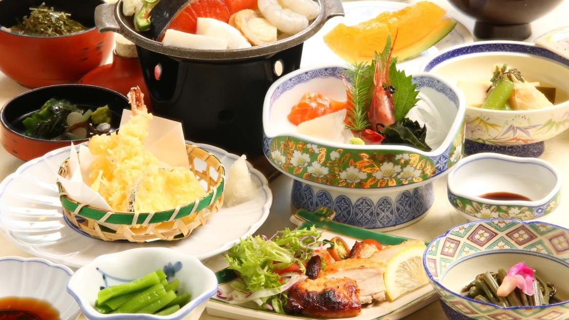 【楽天スーパーSALE】5％OFF【スタンダード２食付】「仙郷の湯」！源泉かけ流しの贅沢な湯あみを！