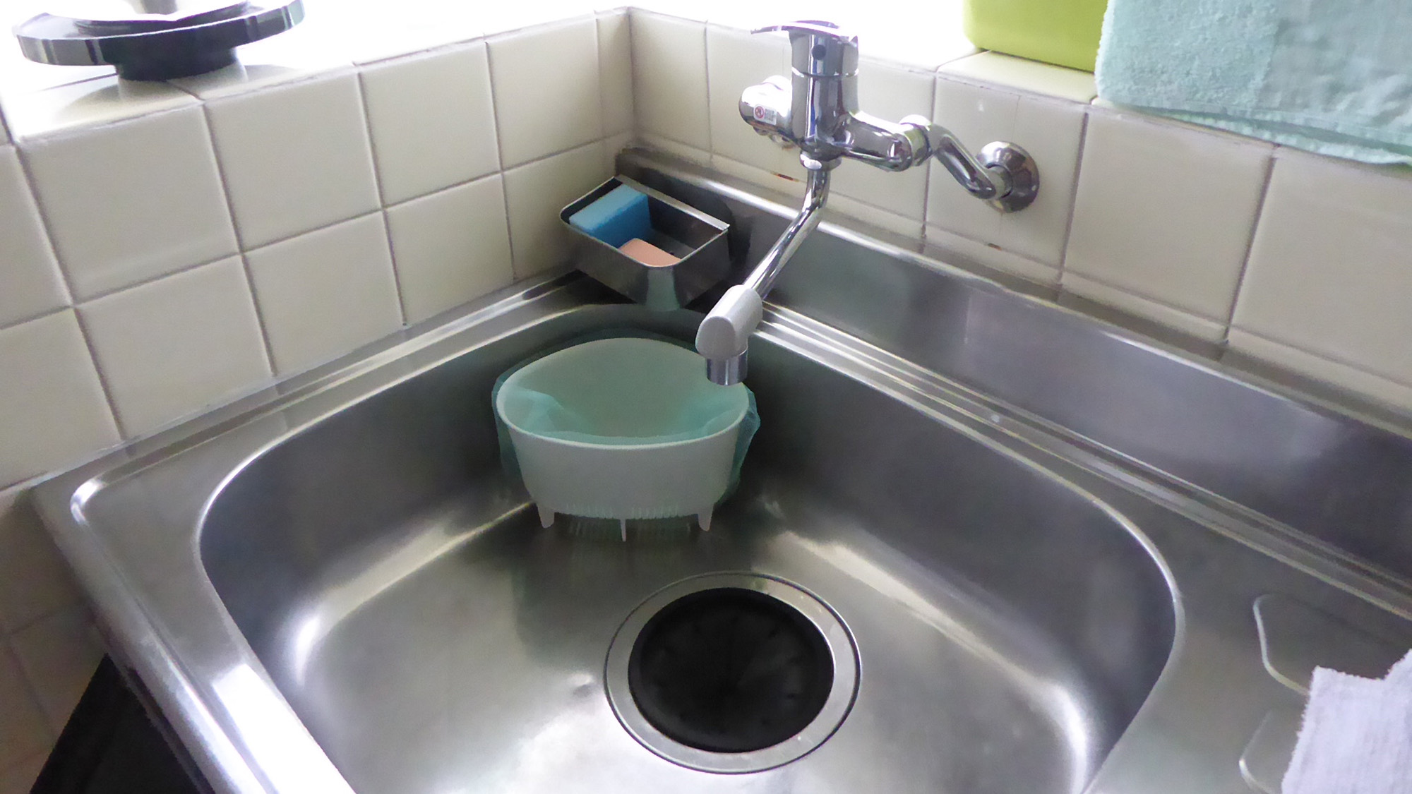 ・【キッチン】水回りは清潔さを保つように心がけております