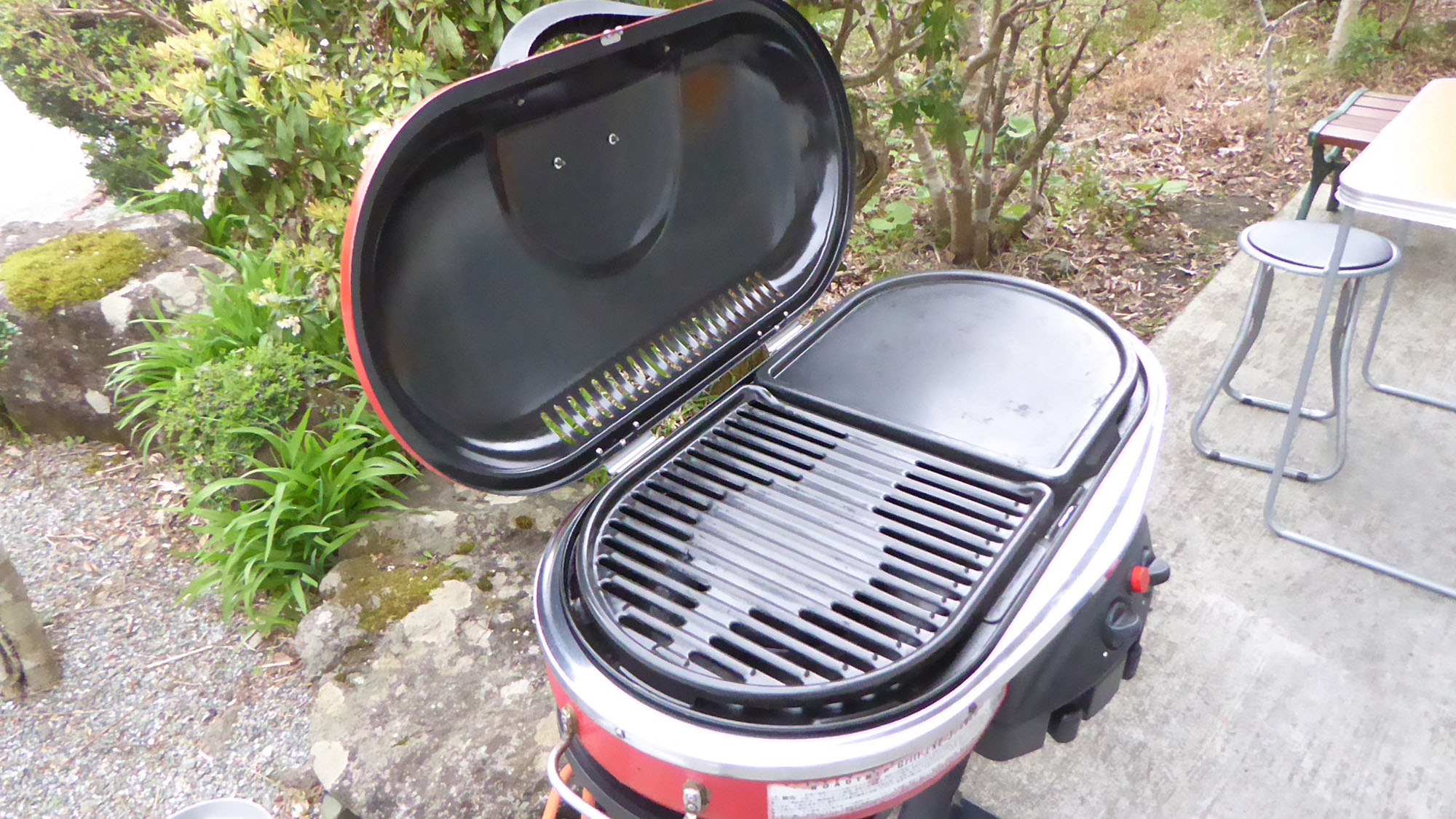 ・【BBQ・Aセット】コールマン製ロードトリップになります。レンタル料一式3,000円