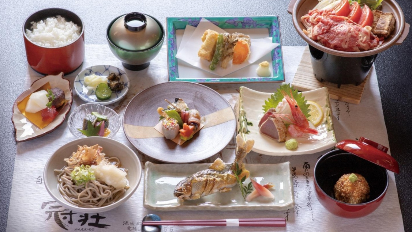 【2食付き/グレードアップ】お食事重視の方へ！福井の幸を満喫〜山里のお食事に舌鼓