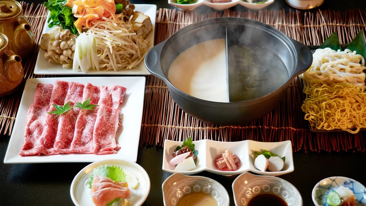 【2食付き/牛しゃぶ】1度で2度美味しい！選べる2種のお出汁で和牛のしゃぶしゃぶプラン