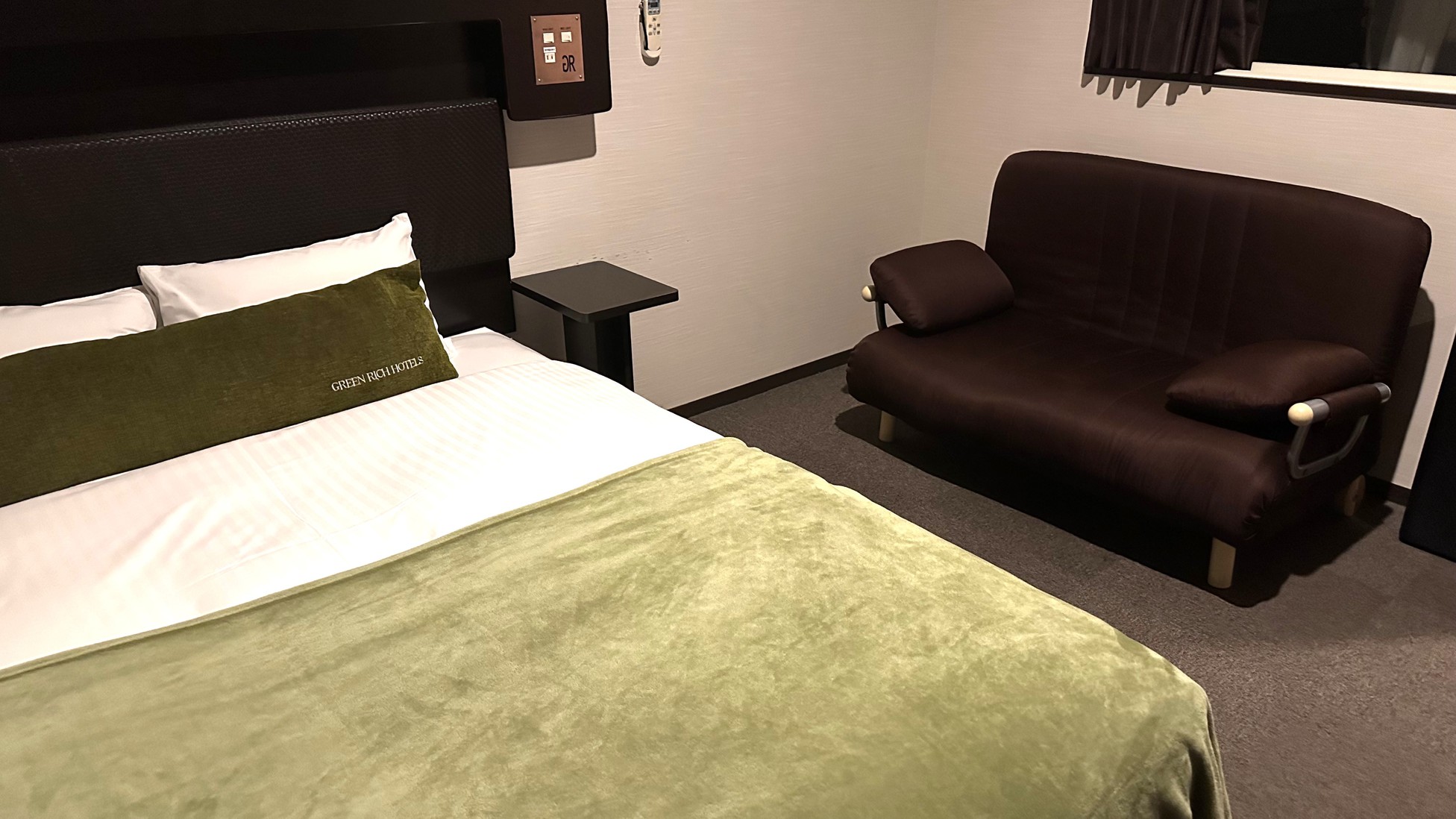 プレミアムB（ソファベッド付き）