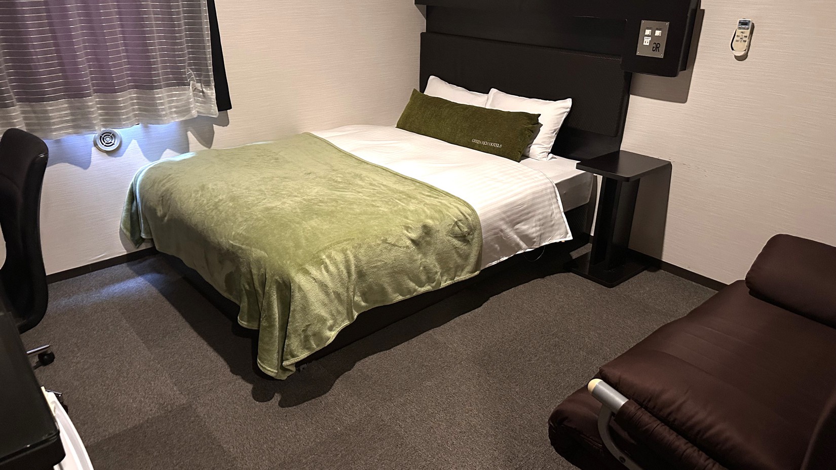 プレミアムシングルＢ□ソファベッド付□禁煙□