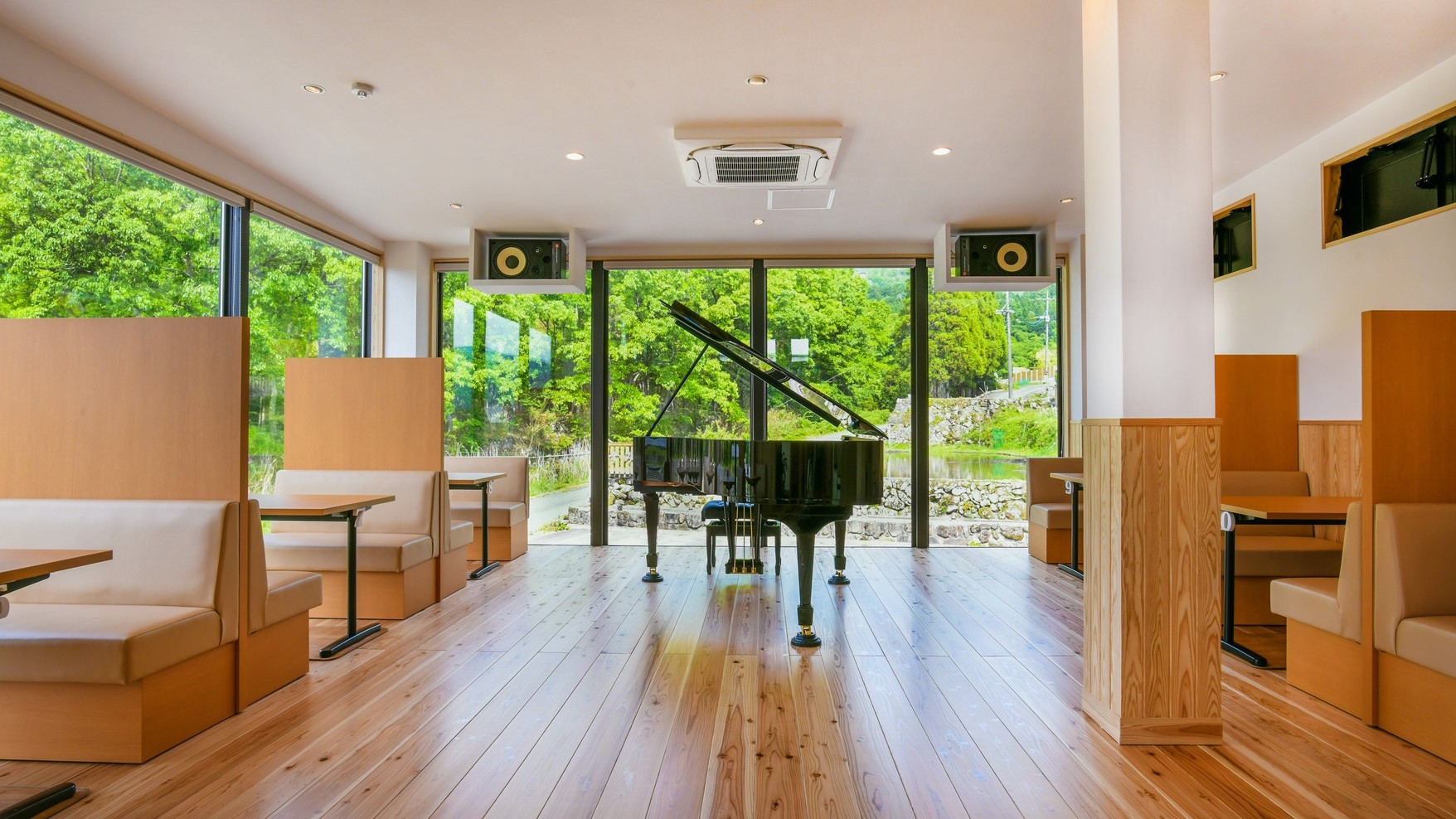 四季折々の由布岳を望む癒しの朝食付きプラン　露天風呂付き客室　離れ　（朝食付）