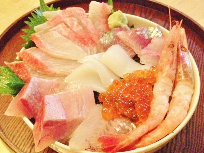 地魚の海鮮丼