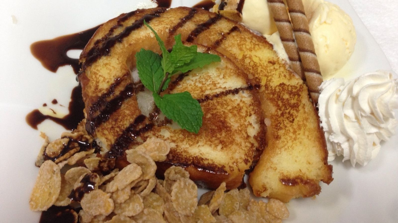 うずまきソテーアイス添え