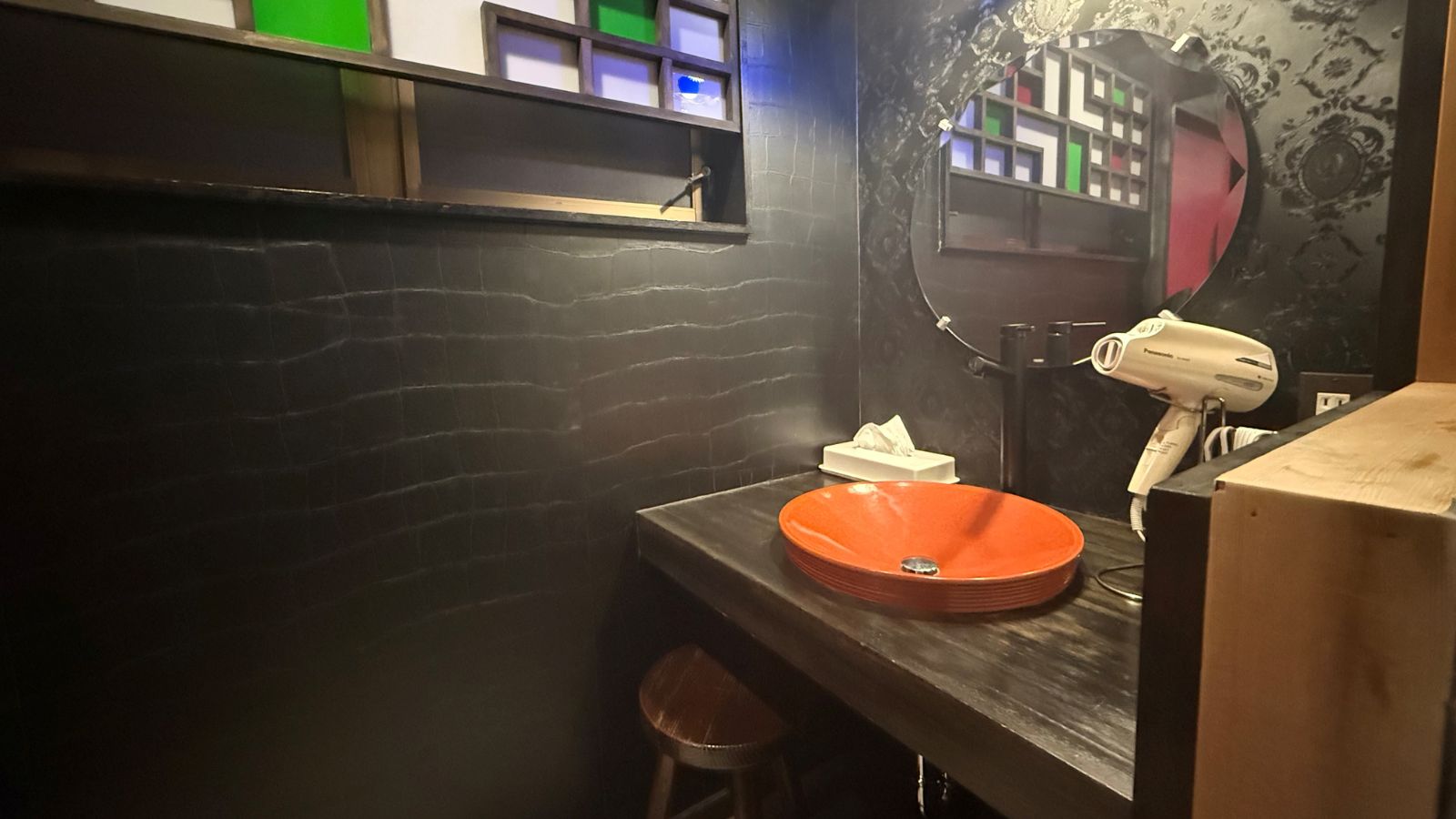 半露天風呂【龍の雫】