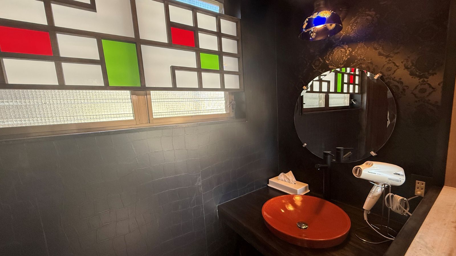 半露天風呂【龍の雫】