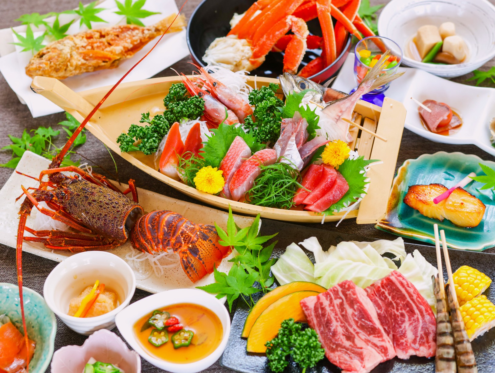 定番！【伊勢えびのお造り＆ズワイガニ】牛ステーキ＆飲み放題「７つの湯めぐり＆８大得付」プラン