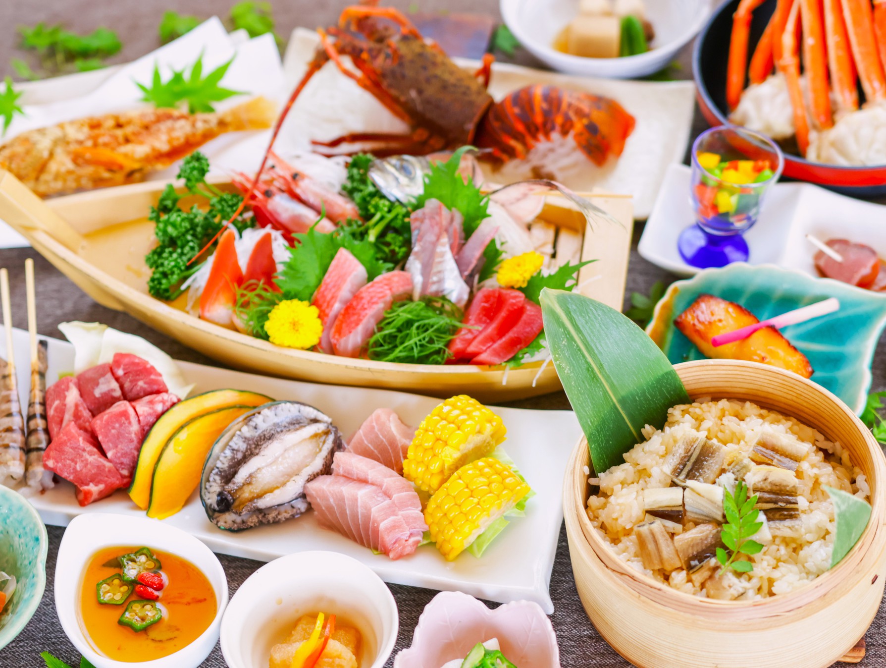 人気です！【伊勢えびお造り＆カニ＆鮑】夕食「ランクアップ」牛ステーキ・飲放題付＆7つ貸切風呂