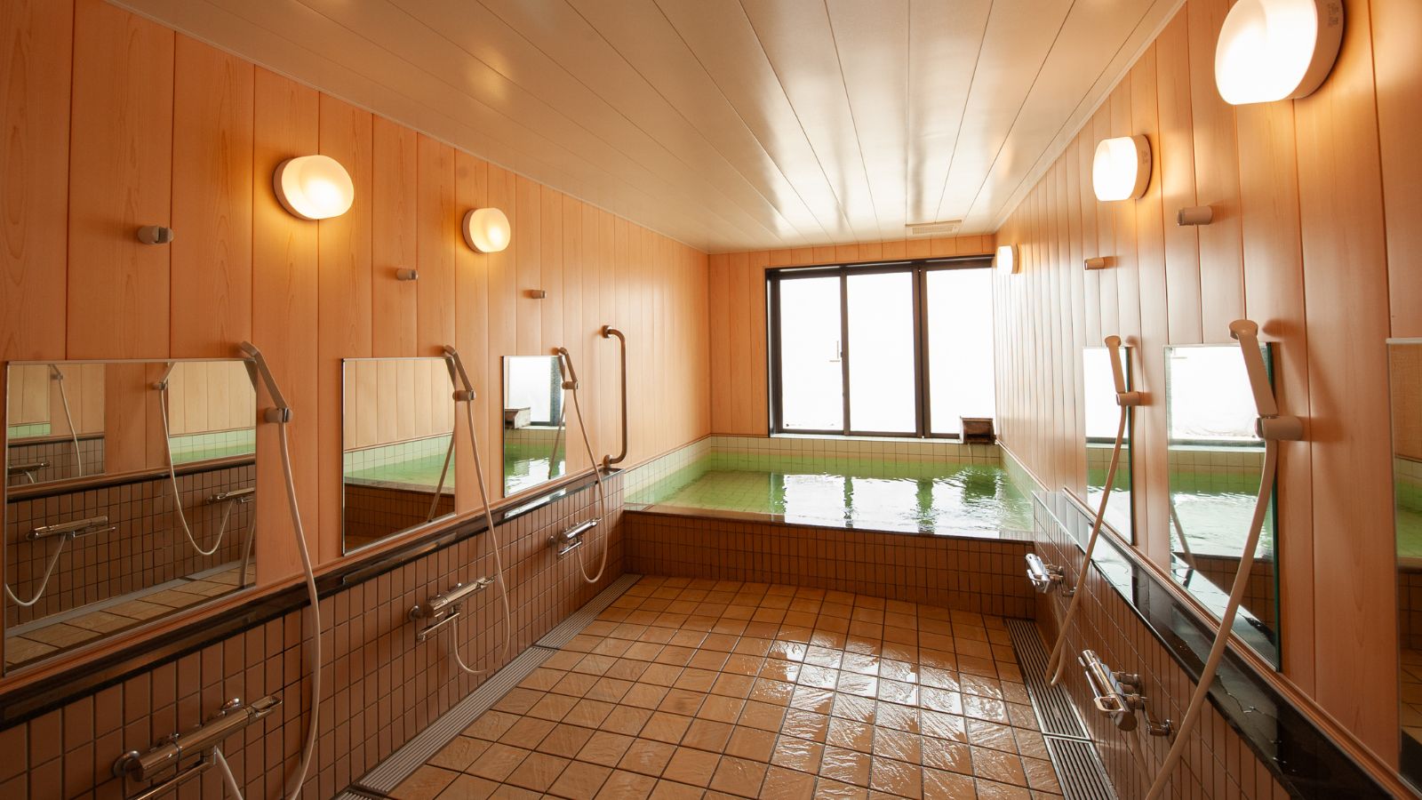 温泉（男性・浴室）