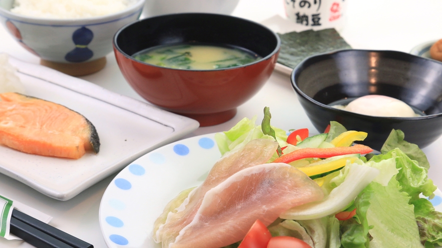 朝は和朝食★